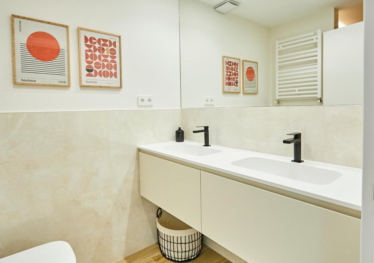 Balmoral By Basque Homes San Sebastián Exterior photo