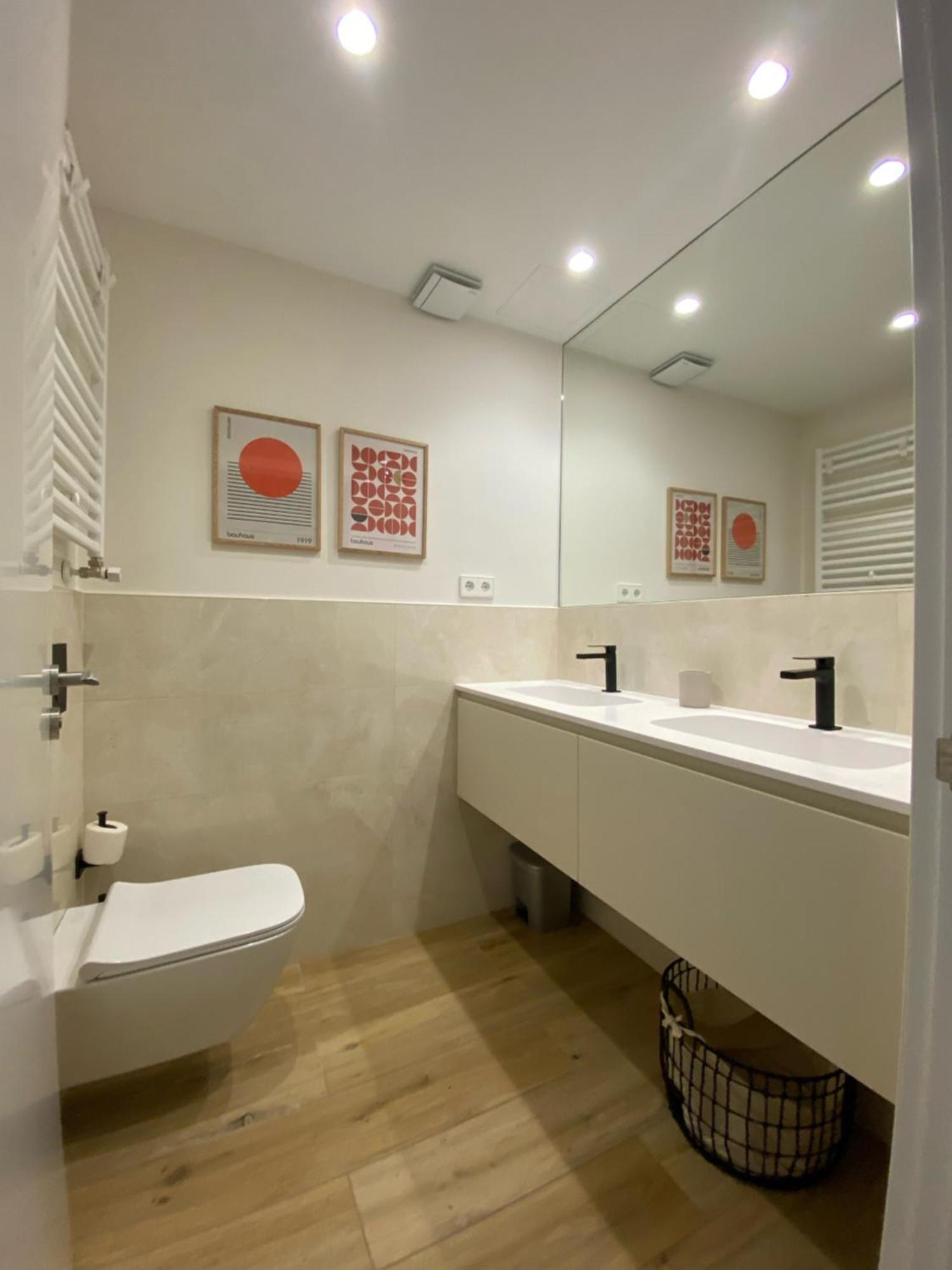 Balmoral By Basque Homes San Sebastián Exterior photo