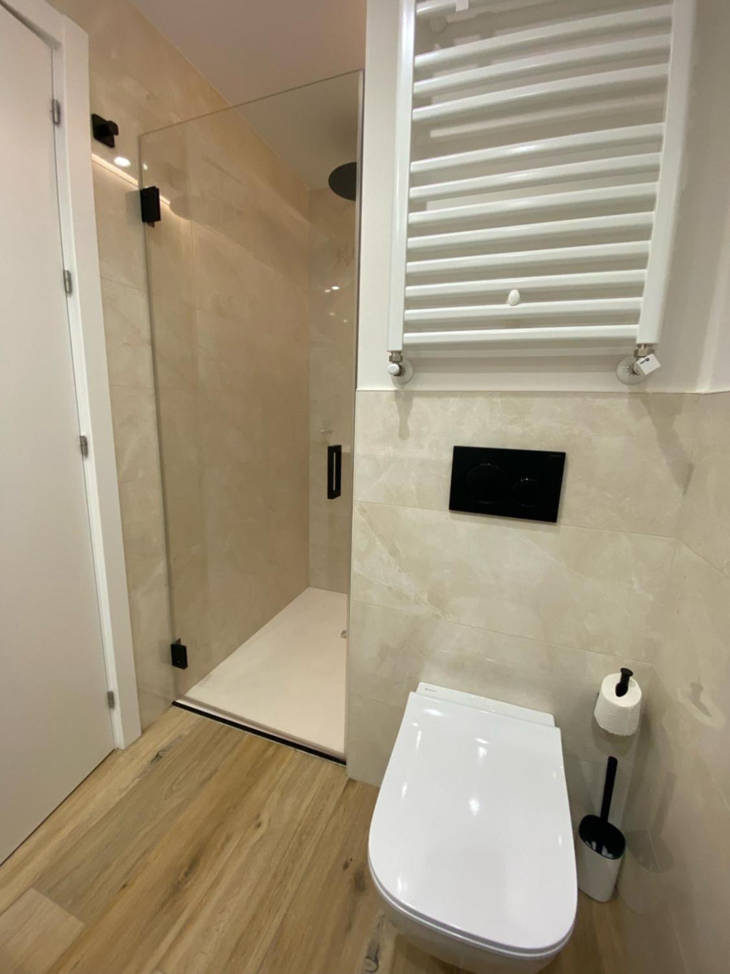 Balmoral By Basque Homes San Sebastián Exterior photo