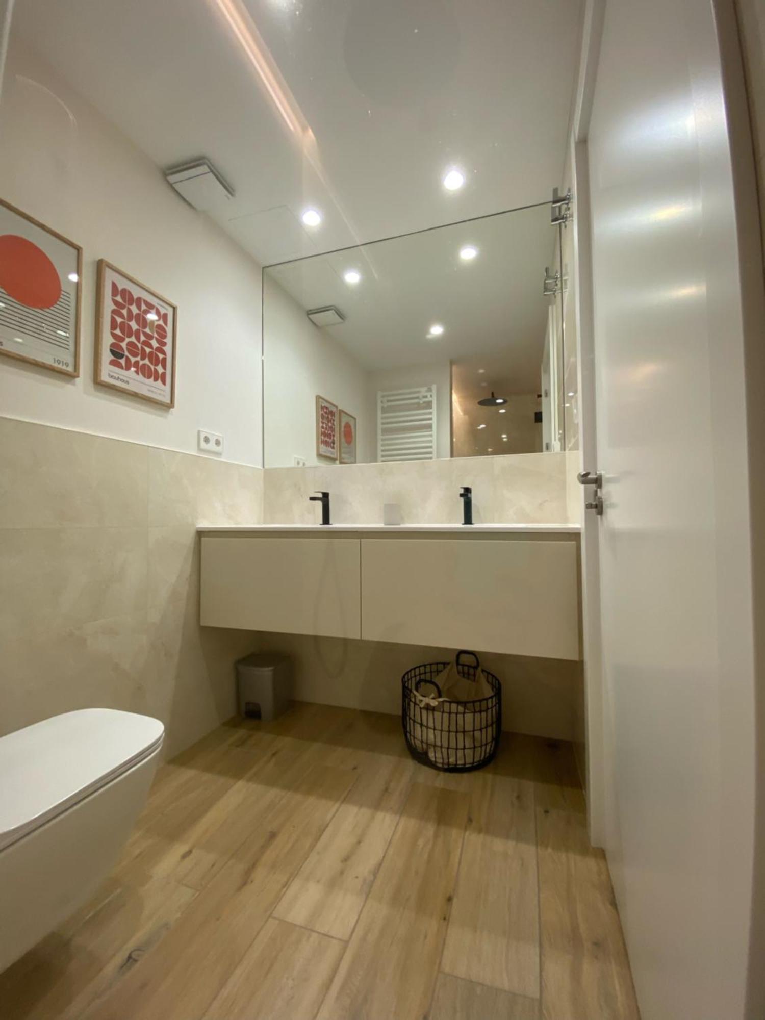Balmoral By Basque Homes San Sebastián Exterior photo